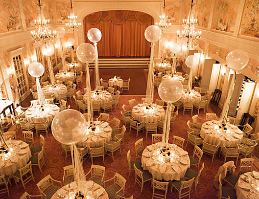 wedding tables with balloons